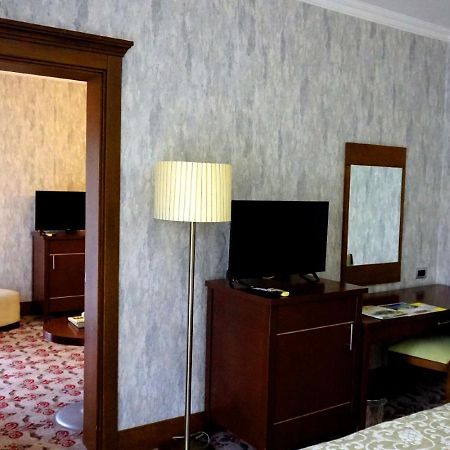 Queen Thermal Resort Hotel Emet Buitenkant foto